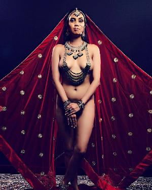 Jannat Shaikh 14.jpg Jannat Shaikh Topless Photoshoot